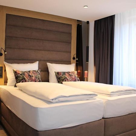Hotel Reutlinger Hof ريوتلنجن المظهر الخارجي الصورة