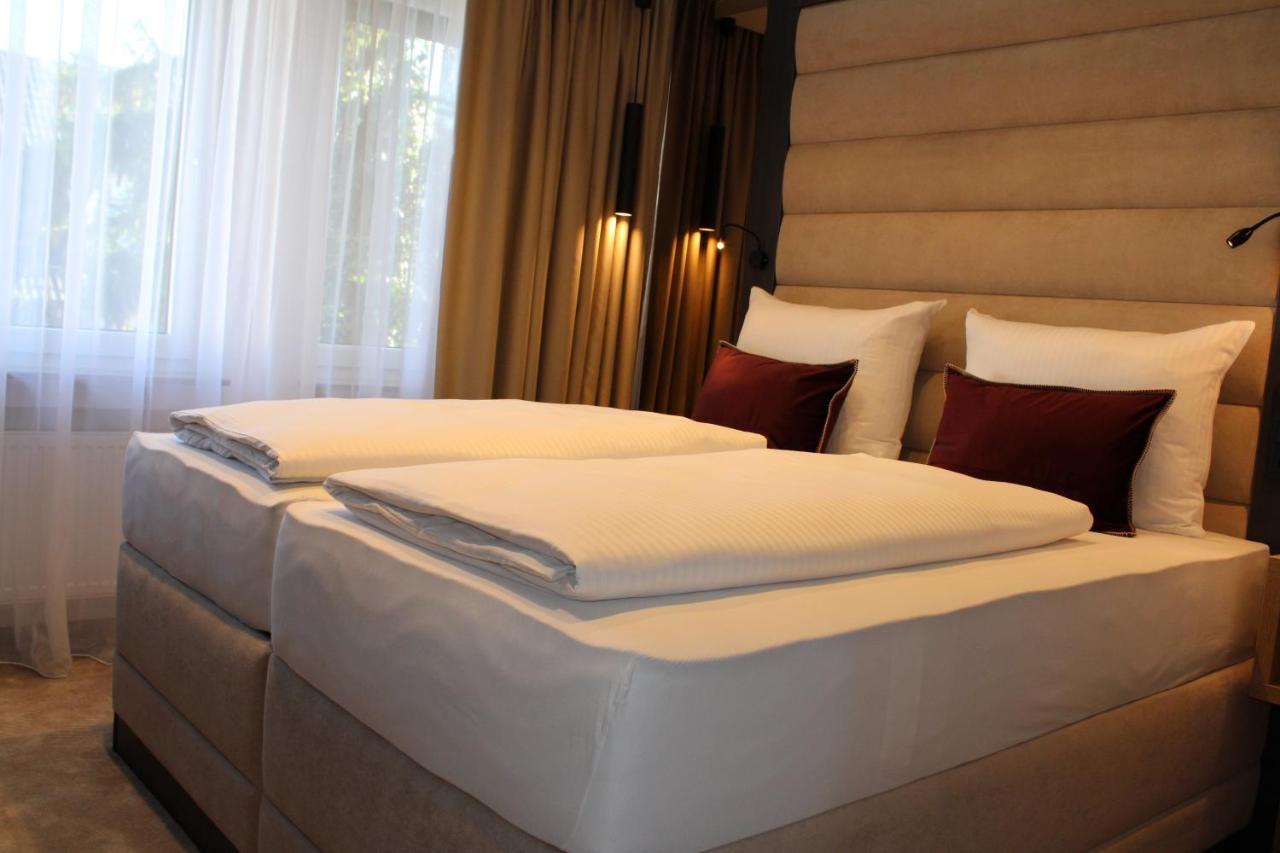 Hotel Reutlinger Hof ريوتلنجن المظهر الخارجي الصورة