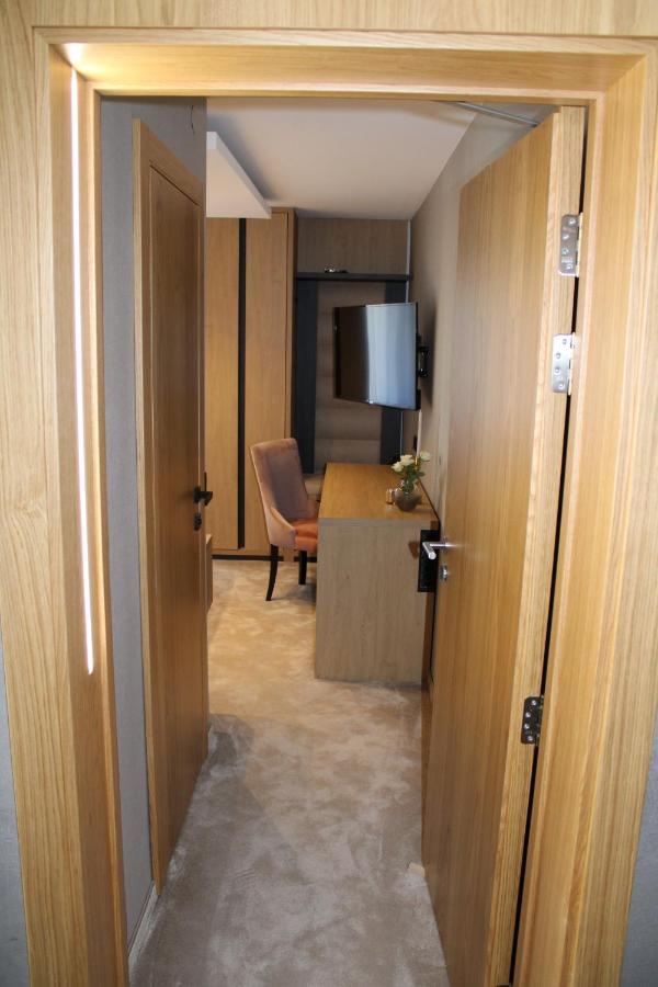 Hotel Reutlinger Hof ريوتلنجن المظهر الخارجي الصورة